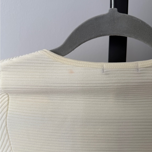 NWT Forever 21 Cream Ribbed Wrap Top Size S - Picture 3 of 4